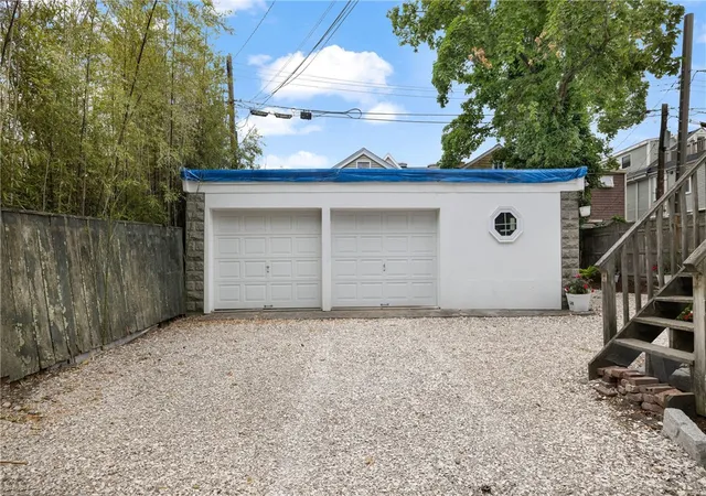 Homes for sale in Newport, RI | 28 Young St #Unit 3, Newport, RI 02840 | MLS# 1416290