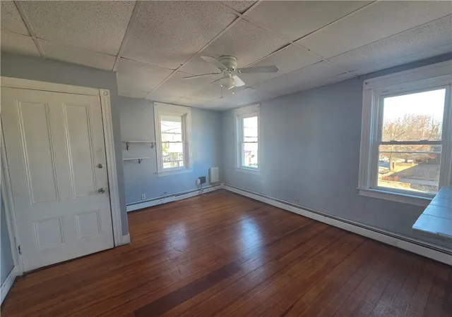 Homes for sale in Cranston, RI | 2 Gansett Ave, Cranston, RI 02920 | MLS# 1416435