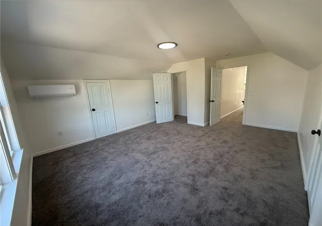 14th image of 17 Middleton St, Providence, RI 02909 | MLS# 1416449