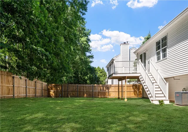 Homes for sale in Coventry, RI | 66 Hunters Crossing Dr, Coventry, RI 02816 | MLS# 1416358