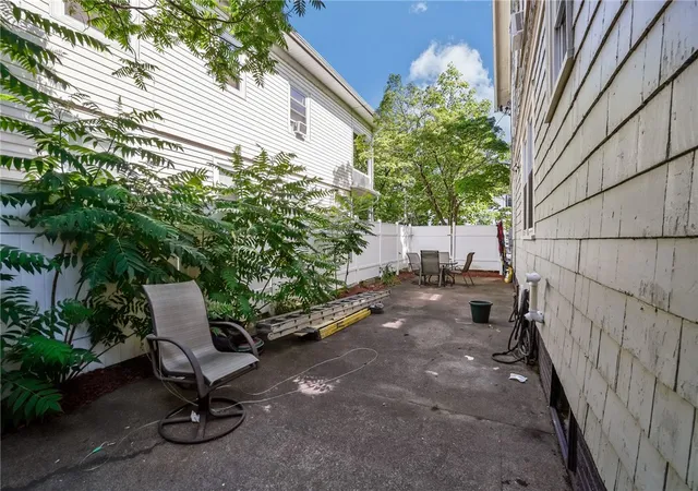 4th image of 155 Alabama Ave, Providence, RI 02905 | MLS# 1416368