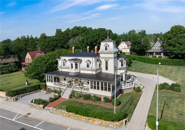 1st image of 41 Ocean Rd, Narragansett, RI 02882 | MLS# 1415788