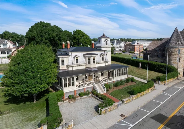 2nd image of 41 Ocean Rd, Narragansett, RI 02882 | MLS# 1415788