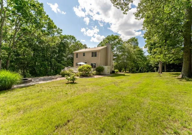 Homes for sale in Westerly, RI | 11 Sylvan Ln, Westerly, RI 02891 | MLS# 1416480