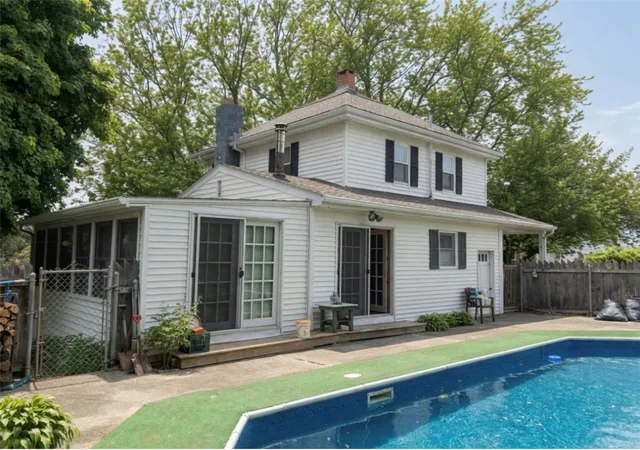 Photo 3 of Single family home for sale at 49 Grinell Ave, Tiverton, RI 02878 | MLS# 1416352 | Listing updated on 2026-08-24