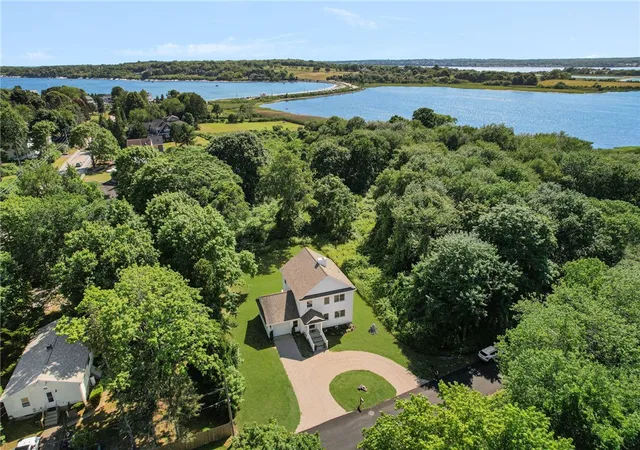 1st image of 9 Spring St, Jamestown, RI 02835 | MLS# 1409132