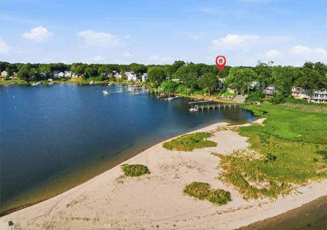 2nd image of 265 Grand View Dr, Warwick, RI 02886 | MLS# 1416484
