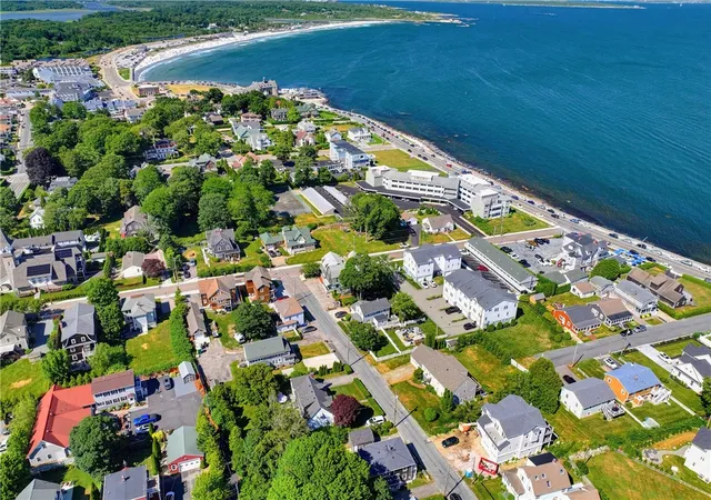 2nd image of 17 Rose Ct, Narragansett, RI 02882 | MLS# 1416506