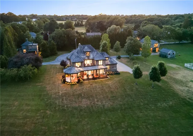 Photo 2 of Mansion for sale at 474 Wapping Rd, Portsmouth, RI 02871 | MLS# 1416464 | Listing updated on 2026-08-26