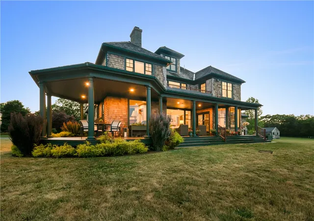 Photo 3 of Mansion for sale at 474 Wapping Rd, Portsmouth, RI 02871 | MLS# 1416464 | Listing updated on 2026-08-26