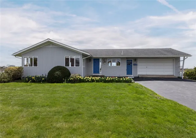 4th image of 30 Dory Ct, South Kingstown, RI 02879 | MLS# 1416529