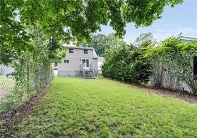 Homes for sale in Coventry, RI | 70 S Main St, Coventry, RI 02816 | MLS# 1416554