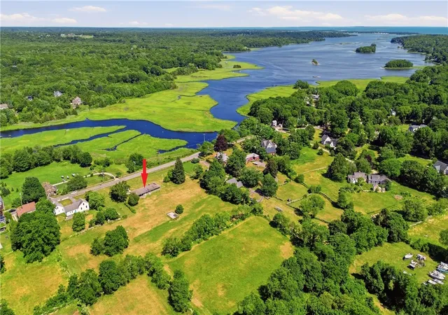 Homes for sale in Little Compton, RI | 25 Westport Harbor Rd, Little Compton, RI 02837 | MLS# 1416461