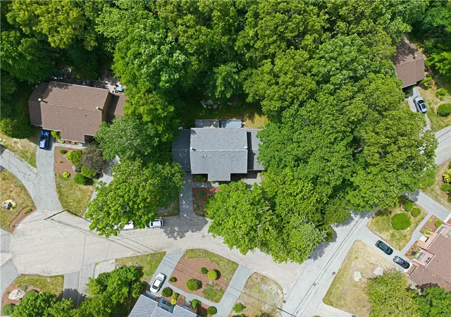 Photo 4 of Sale Pending at 1 Grouse Trl #B, Smithfield, RI 02917 | MLS# 1416027 | Listing updated on 2026-08-27