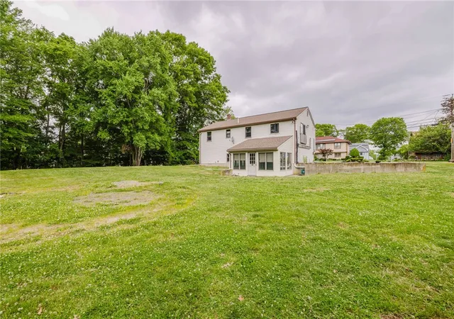 Homes for sale in Tiverton, RI | 333 Hancock St, Tiverton, RI 02878 | MLS# 1416600