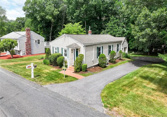 Homes for sale in Cumberland, RI | 71 Roland St, Cumberland, RI 02864 | MLS# 1416611