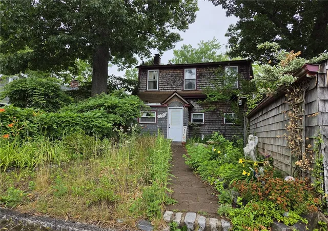 Homes for sale in Warwick, RI | 400 Lake Shore Dr, Warwick, RI 02889 | MLS# 1416654