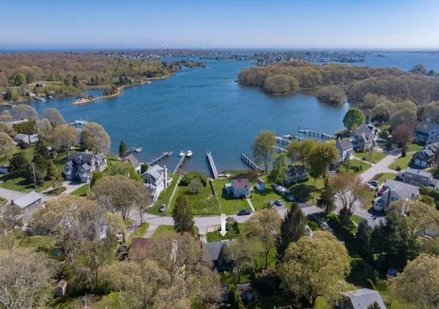 Photo 1 of Single family home for sale at 43 Flintstone Rd, Narragansett, RI 02882 | MLS# 1416659 | Listing updated on 2026-08-24