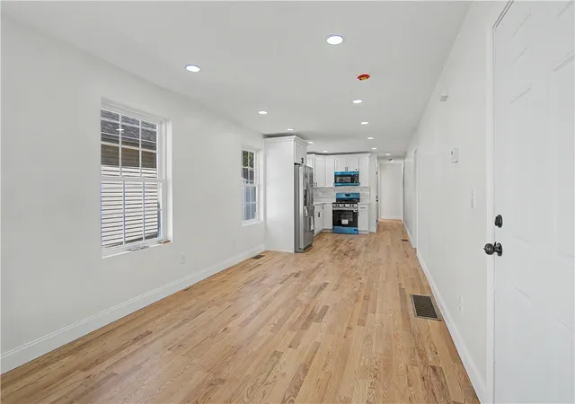 Photo 3 of Sale Pending at 171 Ocean St, Providence, RI 02905 | MLS# 1416650 | Listing updated on 2026-08-03