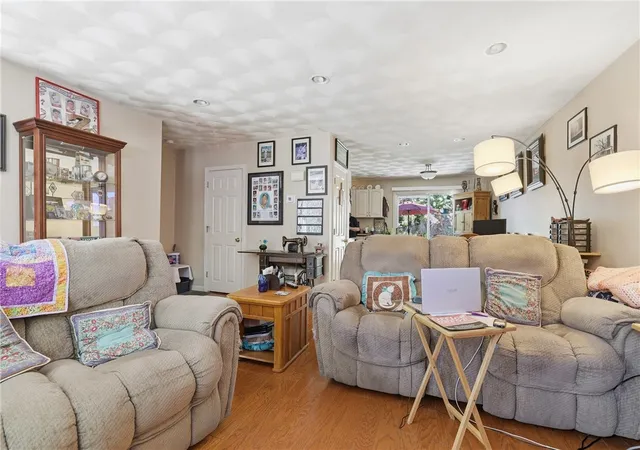 Homes for sale in West Warwick, RI | 45 Lonsdale St, West Warwick, RI 02893 | MLS# 1416681