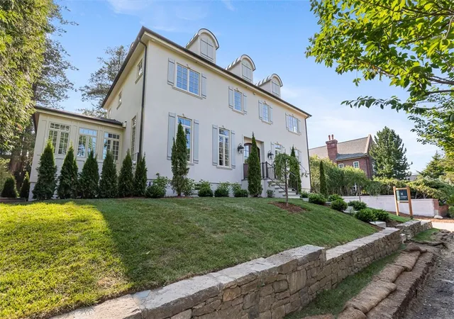 3rd image of 310 Blackstone Blvd, Providence, RI 02906 | MLS# 1416668