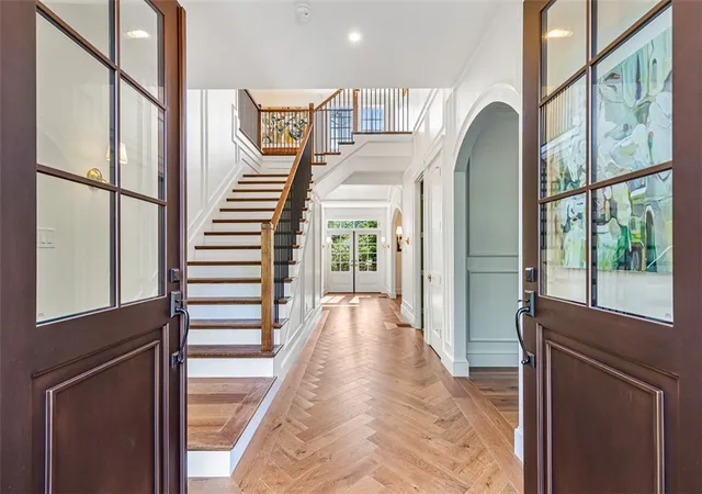 4th image of 310 Blackstone Blvd, Providence, RI 02906 | MLS# 1416668