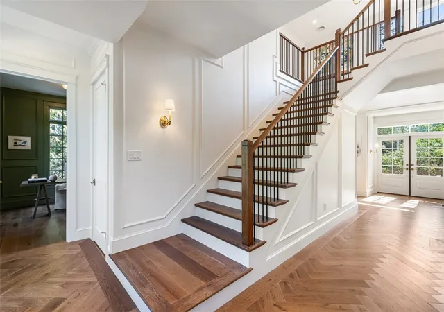 5th image of 310 Blackstone Blvd, Providence, RI 02906 | MLS# 1416668