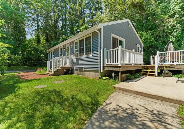 4th image of 7 Boulder Dr, Johnston, RI 02919 | MLS# 1416700