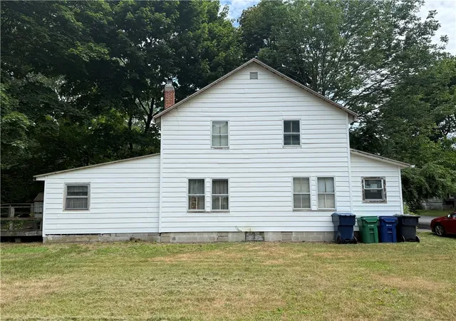 Homes for sale in Warwick, RI | 131 Park Ave, Warwick, RI 02889 | MLS# 1416576