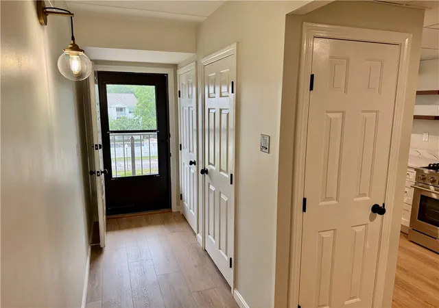 Homes for sale in West Warwick, RI | 650 East Greenwich Ave #302, West Warwick, RI 02893 | MLS# 1416202