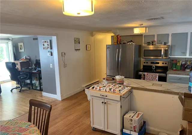 Homes for sale in Smithfield, RI | 40 Esmond St, Smithfield, RI 02917 | MLS# 1416817