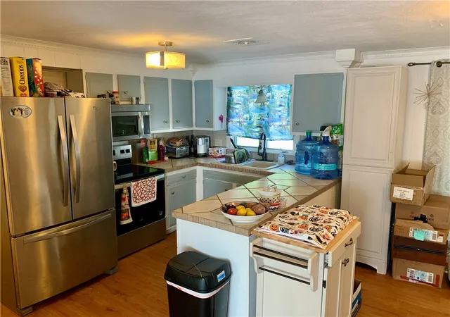 Homes for sale in Smithfield, RI | 40 Esmond St, Smithfield, RI 02917 | MLS# 1416817