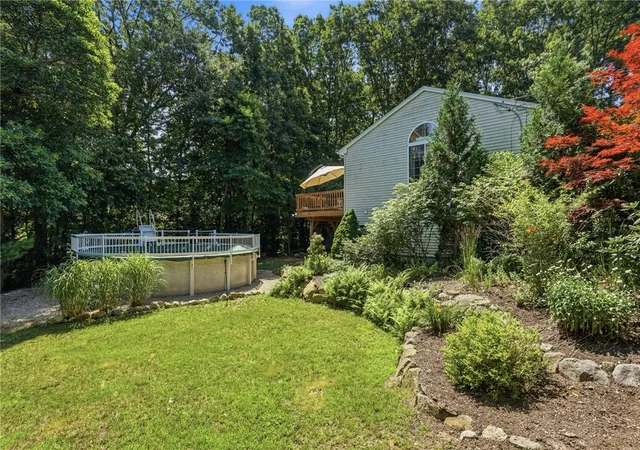 Homes for sale in Coventry, RI | 3 Cote Ct, Coventry, RI 02816 | MLS# 1416878