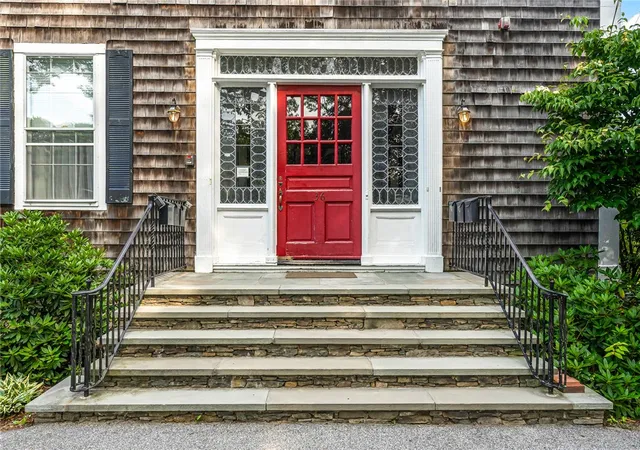 Homes for sale in Newport, RI | 36 Kay St #5, Newport, RI 02840 | MLS# 1416896