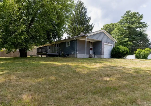 Homes for sale in Smithfield, RI | 12 Cypress Dr, Smithfield, RI 02828 | MLS# 1416795