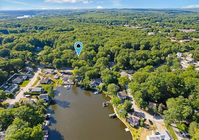 Homes for sale in Smithfield, RI | 47 Smith Ave, Smithfield, RI 02828 | MLS# 1415761