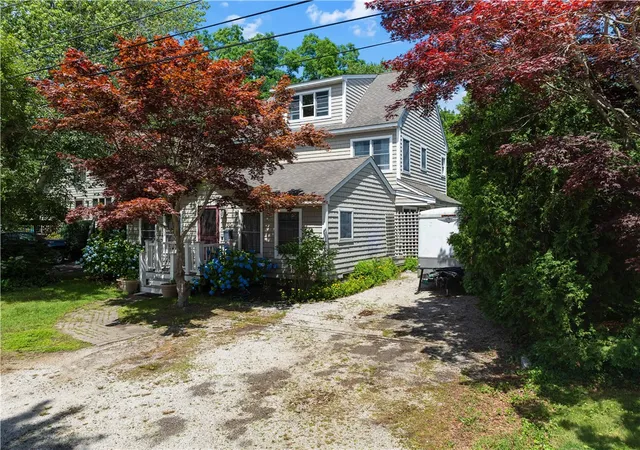 Photo 3 of Sale Pending at 30 Loring Rd, Bristol, RI 02809 | MLS# 1416728 | Listing updated on 2026-07-27
