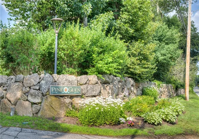 3rd image of 123 Pine Glen Dr, East Greenwich, RI 02818 | MLS# 1416849