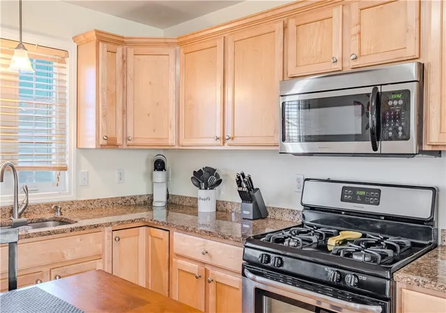 Photo 4 of Sale Pending at 27 Streamview Dr, Cumberland, RI 02864 | MLS# 1416925 | Listing updated on 2026-08-03