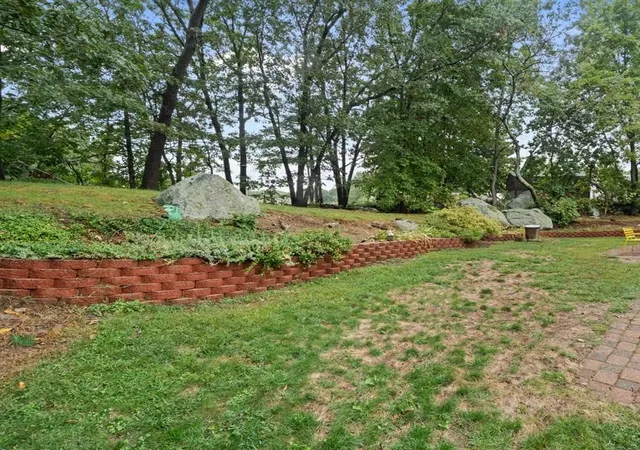 Homes for sale in North Providence, RI | 9 Briar Hill Rd, North Providence, RI 02904 | MLS# 1416872