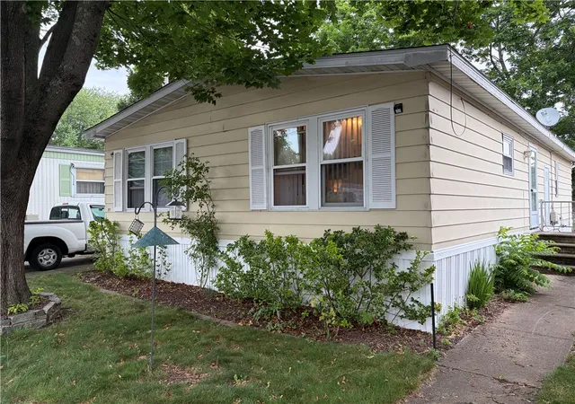 Photo 1 of Single family home for sale at 80 Cooper Ln, East Greenwich, RI 02818 | MLS# 1416542 | Listing updated on 2026-08-24