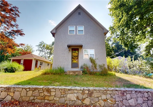 Homes for sale in Coventry, RI | 25 Phillip St, Coventry, RI 02816 | MLS# 1416951