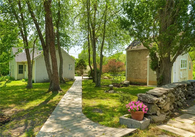 Homes for sale in Little Compton, RI | 60 Snell Rd, Little Compton, RI 02837 | MLS# 1416912