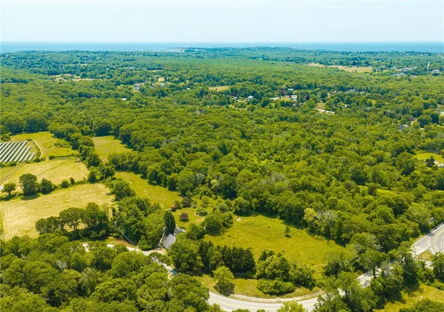 Homes for sale in Little Compton, RI | 60 Snell Rd, Little Compton, RI 02837 | MLS# 1416912