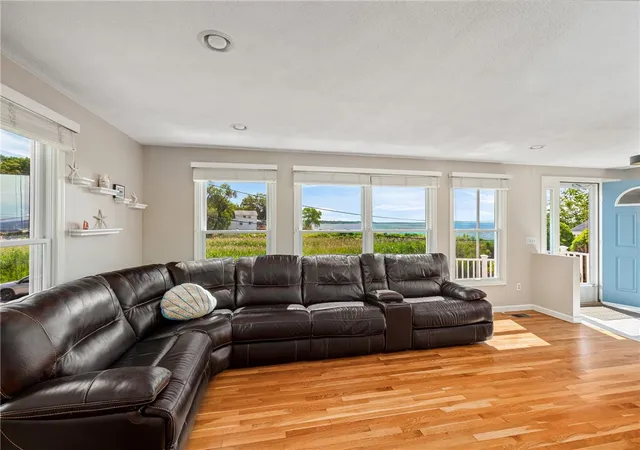 Photo 2 of Single family home for sale at 357 Capron Farm Dr, Warwick, RI 02886 | MLS# 1416954 | Listing updated on 2026-08-31