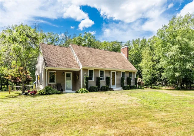 2nd image of 147 Woodville Alton Rd, Hopkinton, RI 02832 | MLS# 1416958