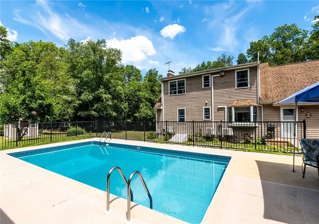 Homes for sale in Hopkinton, RI | 147 Woodville Alton Rd, Hopkinton, RI 02832 | MLS# 1416958