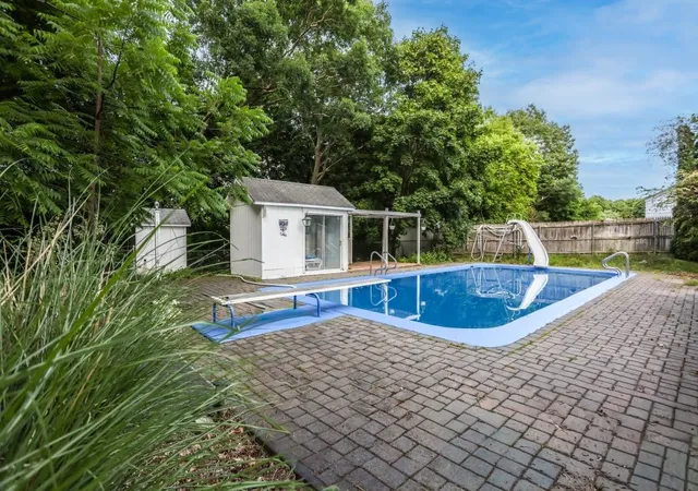 50th image of 29 Dean Ave, Johnston, RI 02919 | MLS# 1416975