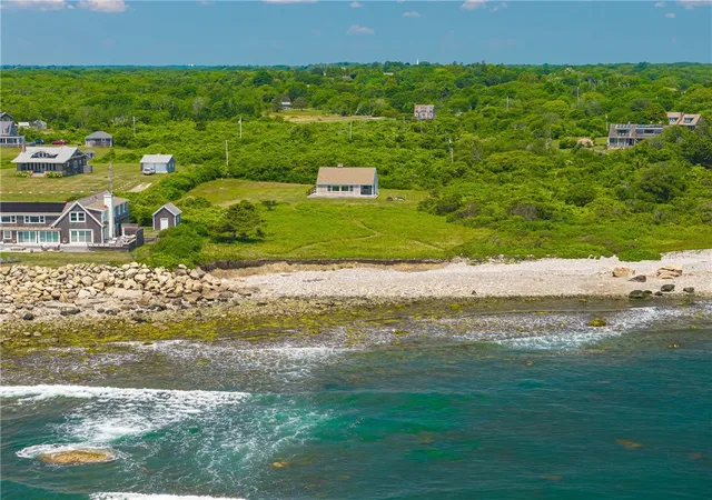 Photo 4 of Sale Pending at 73 Quaker Hl Farm Rd, Little Compton, RI 02837 | MLS# 1416699 | Listing updated on 2026-07-29