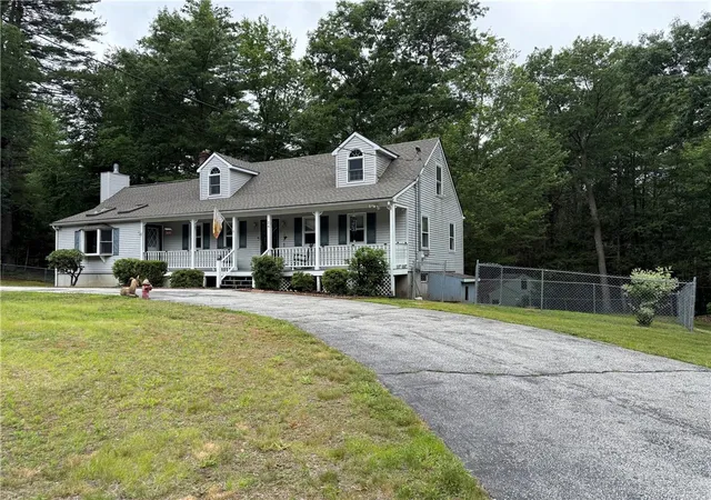Homes for sale in Glocester, RI | 34 Angel Rd, Glocester, RI 02814 | MLS# 1416834